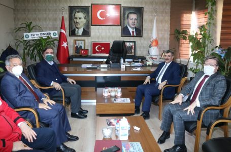 Vali Hamza Aydoğdu siyasi partilere iade-i ziyarette bulundu